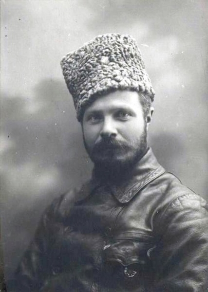 Иосиф Виссарионович Сталин (Джугашвили) .. |8